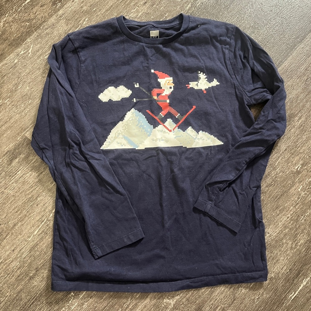 Gap Kids XL Long Sleeve Christmas Skiing Santa Graphic Tee Shirt